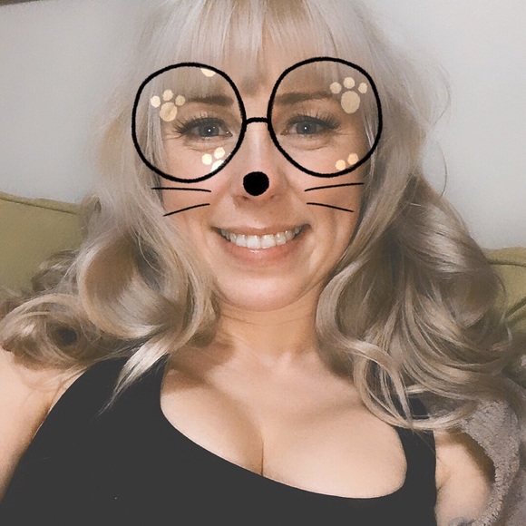 Meet your Posher, Alex - Picture 1 of 1